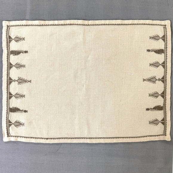 Vintage Arab Refugee Handworks Centre Jerusalem Linen Placemats(7) – Miss Halaby - Picture 2 of 16